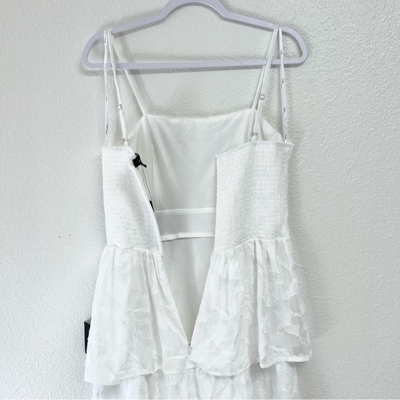 Lulus Grace and Beauty White Burnout Floral Print Tiered Dress Size Medium NWT - Picture 13 of 15
